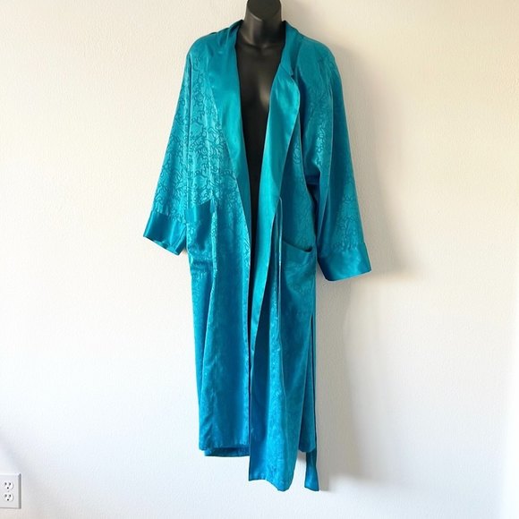 Victoria’s Secret Yellow Lable Green Robe - Picture 2 of 14